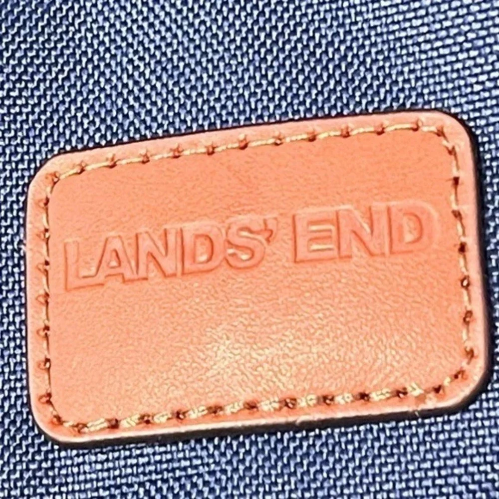 Lands End Everyday Messenger Bag Size 11x15 Laptop Inner Outer Pockets Utility‎